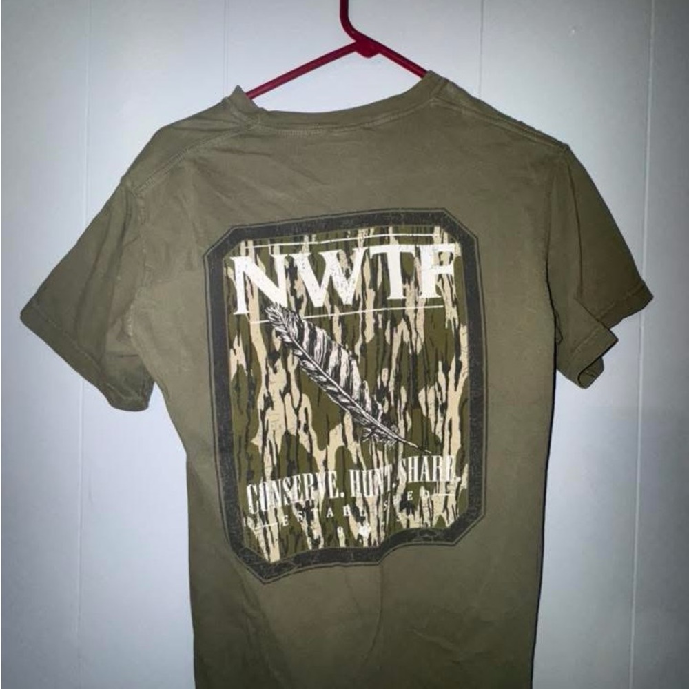 Olive Green nerf Men's T-Shirt